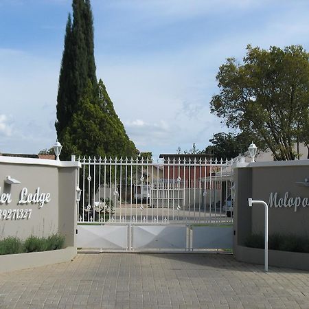 Lavender Lodge Vryburg Exterior foto